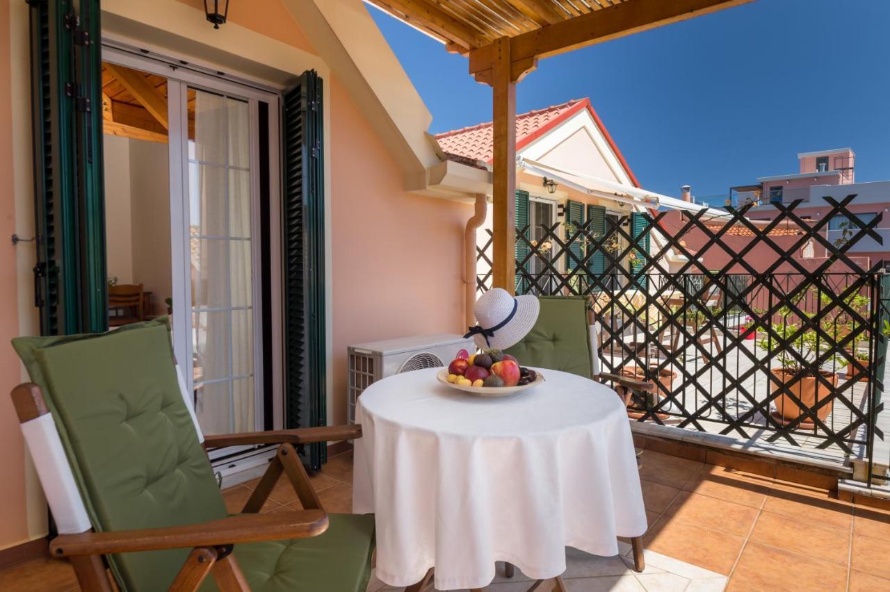 Rouchotas Apartments Argostoli  Eksteriør bilde